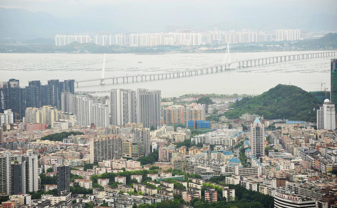 市場憧憬大灣區規劃即將出台，將為香港帶來新的機遇。