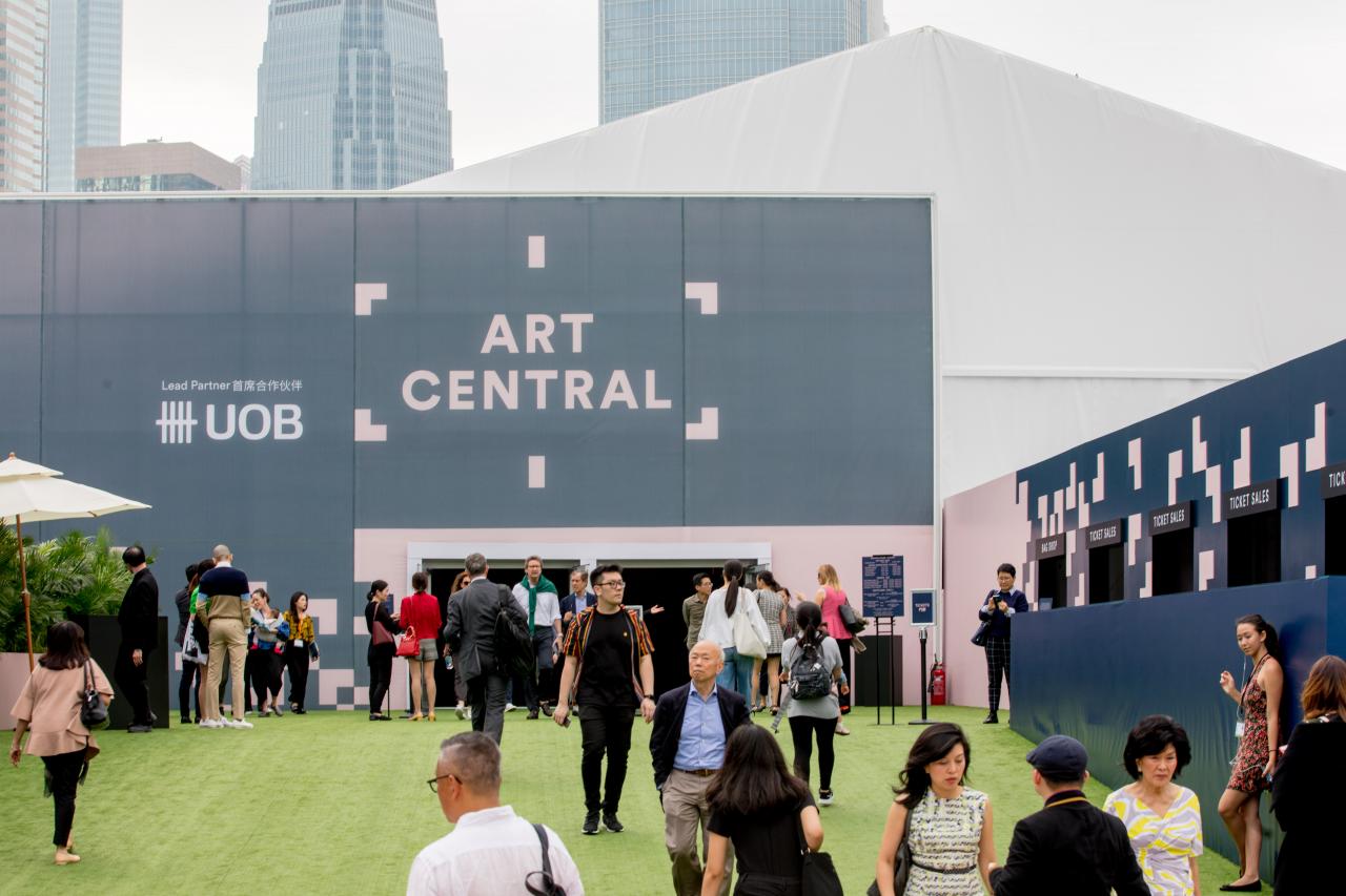 Art Central與首席合作伙伴大華銀行，宣佈第五屆 Art Central 藝術博覽會於昨天隆重揭幕。
