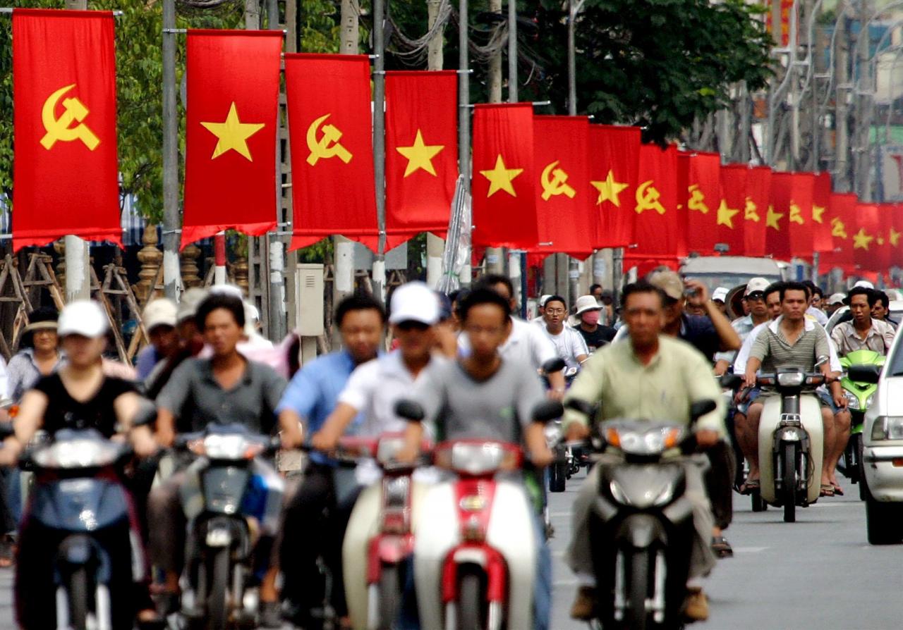 越南人口平均年齡27歲，人口年輕，生產力高，有利經濟發展。