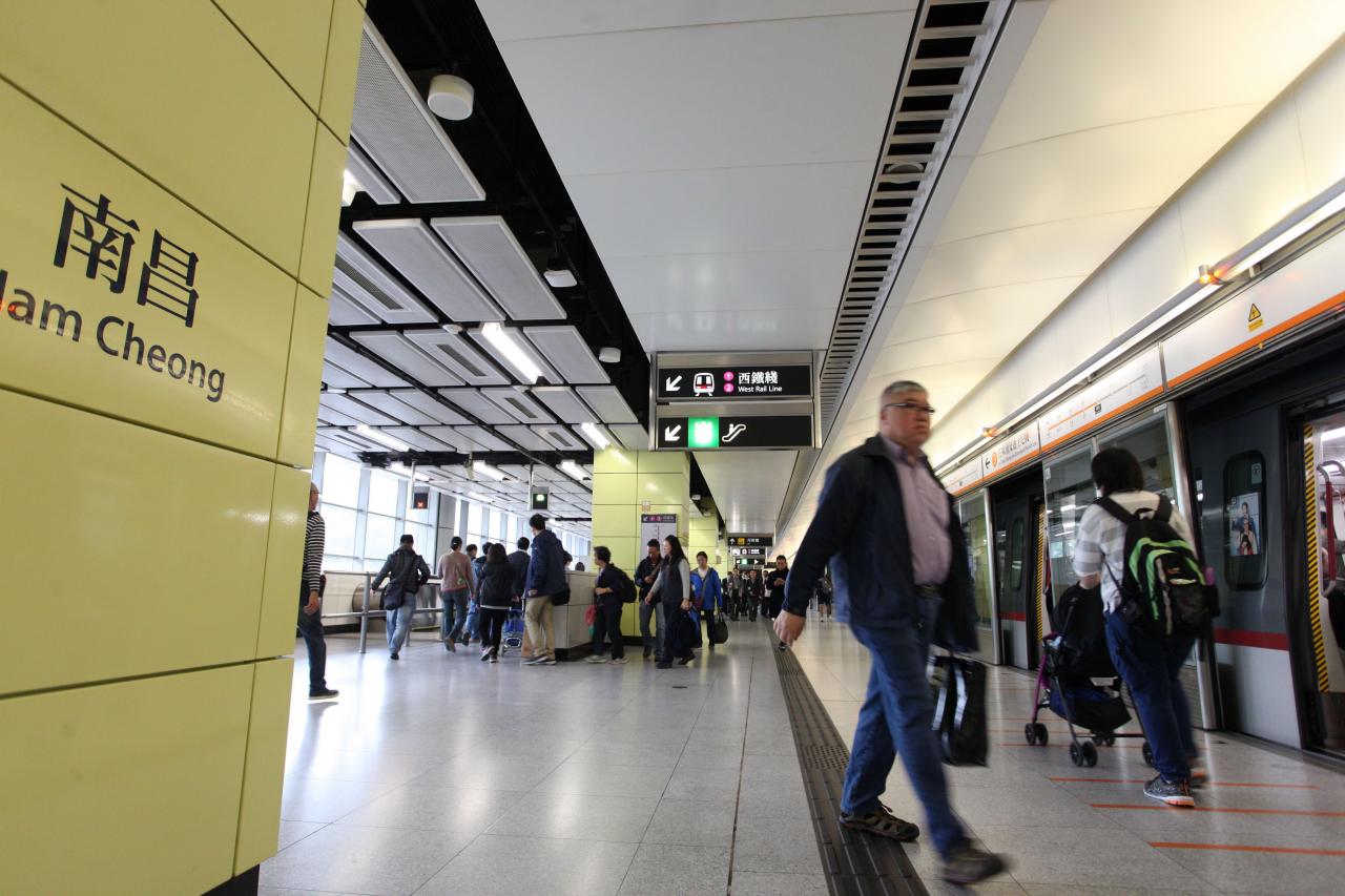 處於南昌站上蓋的匯璽II，出入港九新界，甚至往返機場均十分方便。