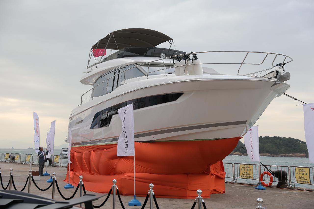 Prestige 520精湛地結合了新一代遊艇系列的所有特點。