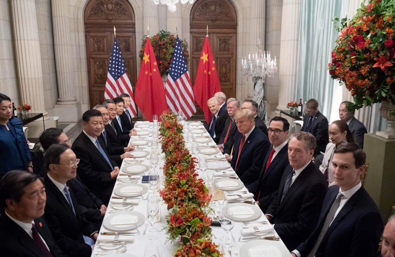 中美兩國元首會面，雙方同意停止升級關稅等貿易限制措施。