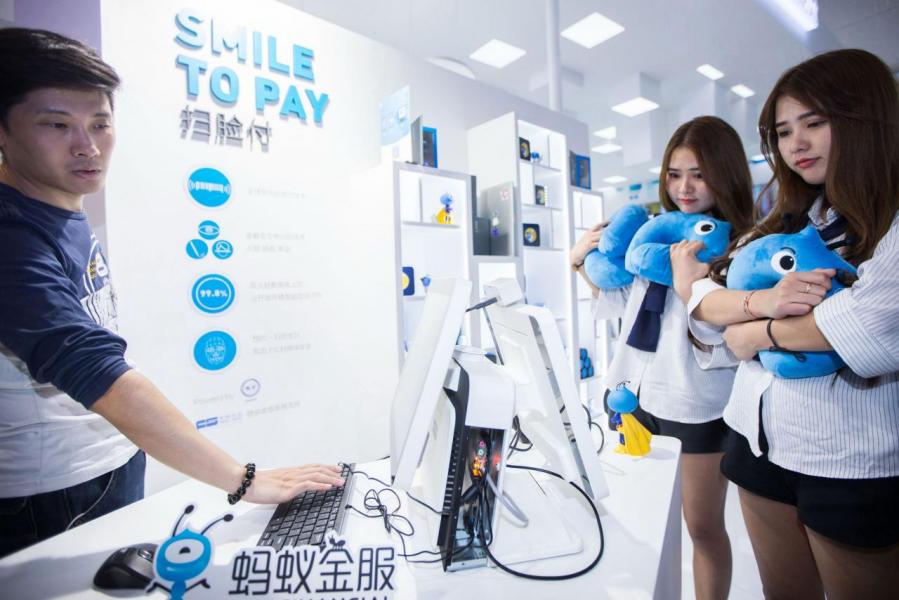 本港的虛擬銀行市場將由中資主導。 本港的虛擬銀行市場將由中資主導。