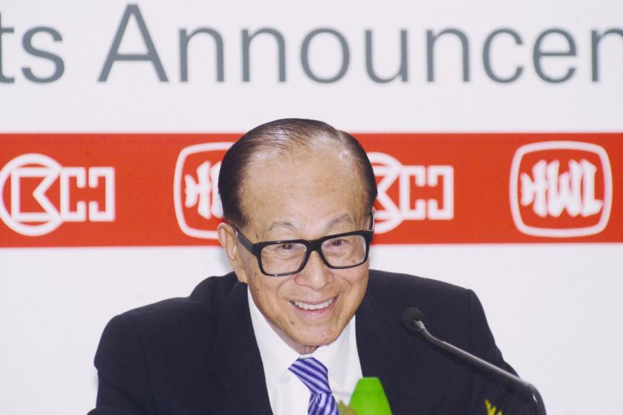 現年90歲的超人其實早在2012年便率先披露公司繼承人的安排。 現年90歲的超人其實早在2012年便率先披露公司繼承人的安排。