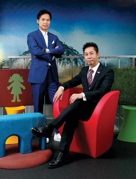 (左起)萬通集團國際有限公司行政總裁廖錦興 (Bobby)、董事總經理廖錦新(Sunny)。 (左起)萬通集團國際有限公司行政總裁廖錦興 (Bobby)、董事總經理廖錦新(Sunny)。