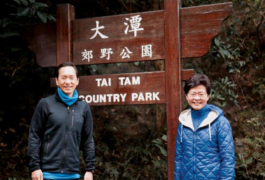 2017年初陳智思決定加入林鄭月娥競選團隊。 2017年初陳智思決定加入林鄭月娥競選團隊。