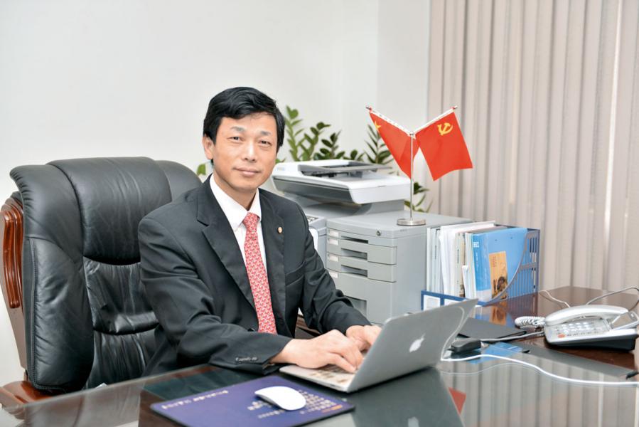 航基股份執行董事兼董事會秘書邢周金。 航基股份執行董事兼董事會秘書邢周金。