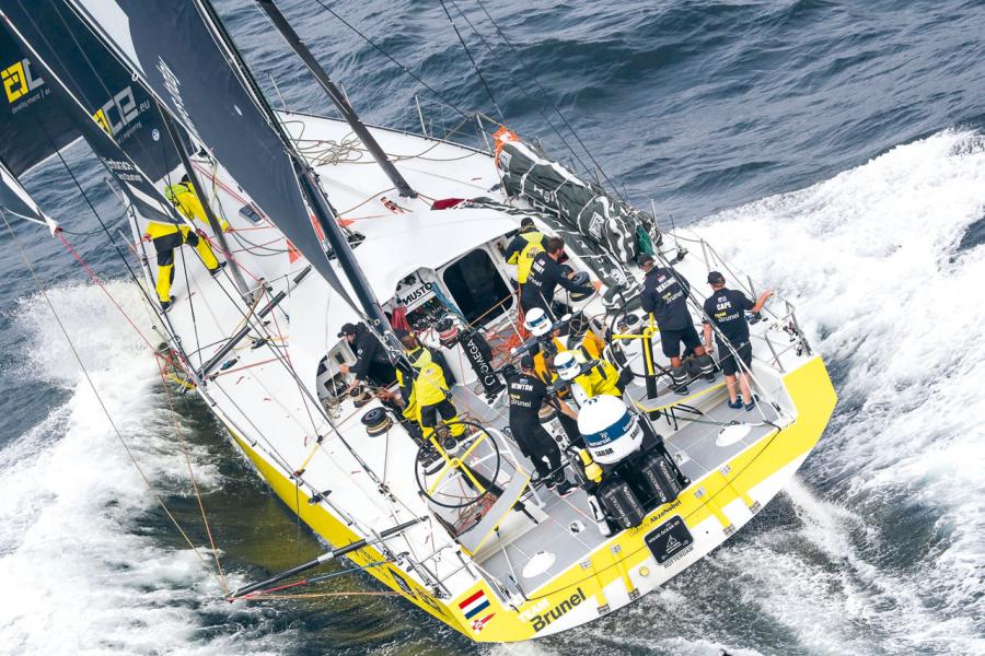 Volvo Ocean Race環球帆船賽被公認為世界上最具難度的體育賽事。 Volvo Ocean Race環球帆船賽被公認為世界上最具難度的體育賽事。