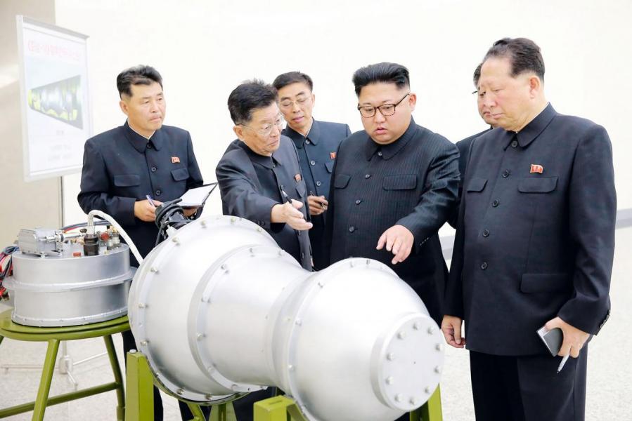 金正恩似乎看穿中美的顧慮,視兩國如紙老虎。 金正恩似乎看穿中美的顧慮,視兩國如紙老虎。