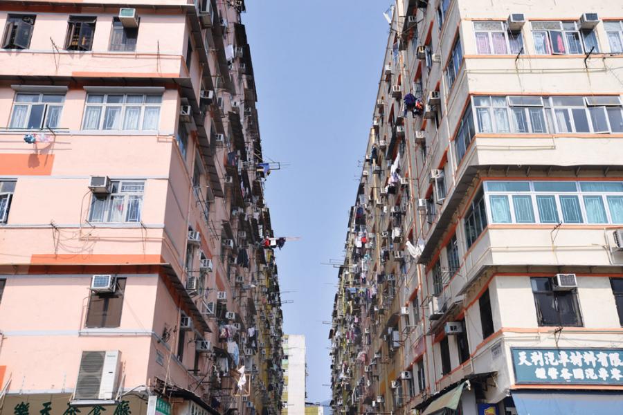 市建局於本月初以有史以來最高的現金補償向九龍城部分街道的業主提出收購。 市建局於本月初以有史以來最高的現金補償向九龍城部分街道的業主提出收購。