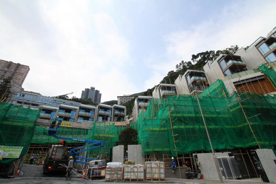 司徒拔道18號項目快將落成,相信發展商新地會急於推售,免交空置稅。 司徒拔道18號項目快將落成,相信發展商新地會急於推售,免交空置稅。