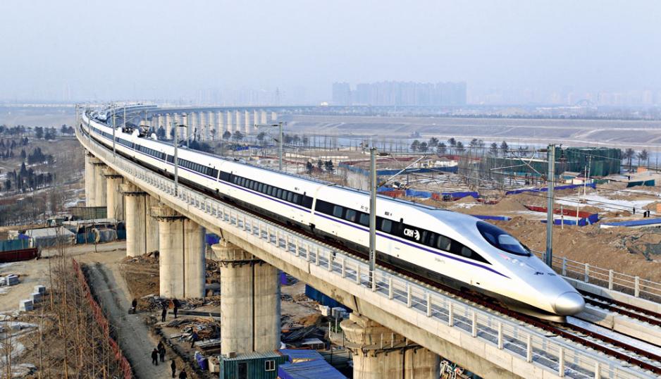 目前到深圳乘坐「和諧號」,是其中一個去廣州的方法。 目前到深圳乘坐「和諧號」,是其中一個去廣州的方法。
