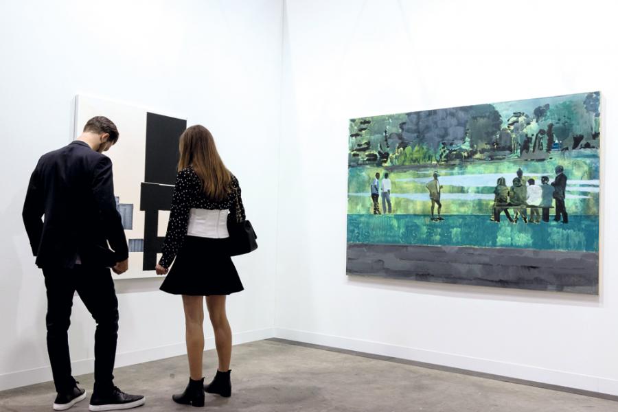 香港巴賽爾藝術展(Art Basel)的參展商與入場人士數目與日俱增,反映本地藝術市場越趨成熟。 香港巴賽爾藝術展(Art Basel)的參展商與入場人士數目與日俱增,反映本地藝術市場越趨成熟。