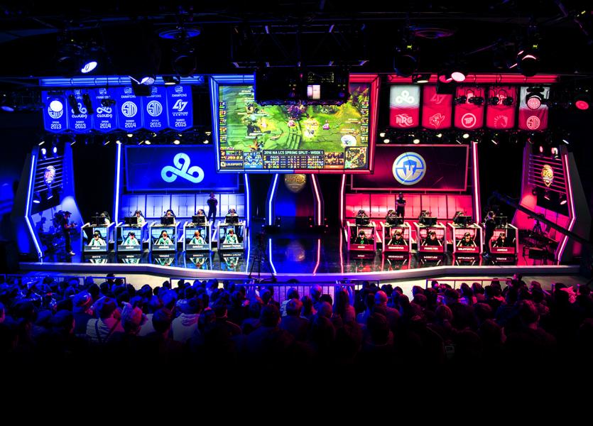 業者認為香港應增加電競場館。圖為美國的NA LCS Studio。 業者認為香港應增加電競場館。圖為美國的NA LCS Studio。