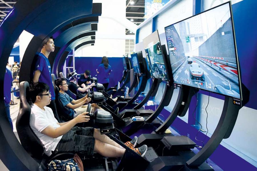 電競和體育結合,成為新的吸金產業。 電競和體育結合,成為新的吸金產業。