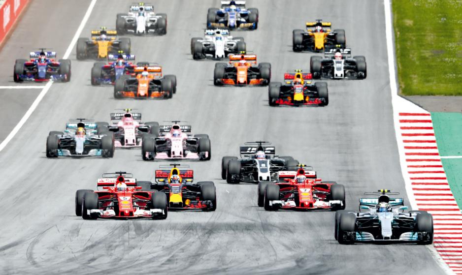 F1是與商業關係最緊密的運動。 F1是與商業關係最緊密的運動。