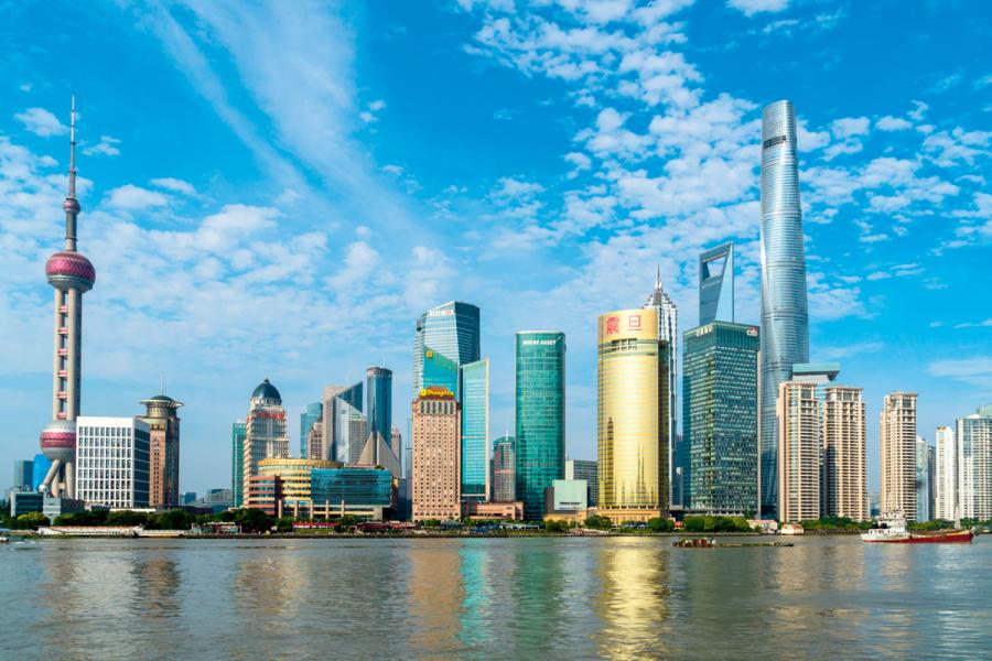 根據瑞士寶盛的財富報告指出,同款的手鐲在亞洲多個城市中,以上海的價格最貴。 根據瑞士寶盛的財富報告指出,同款的手鐲在亞洲多個城市中,以上海的價格最貴。