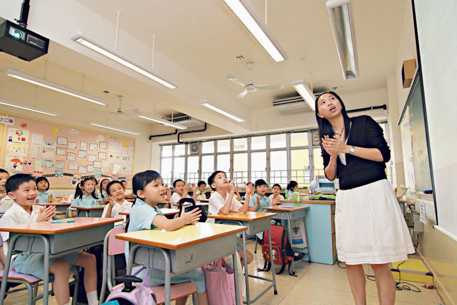 香港要成為智慧城市,應從學校入手培育人才。 香港要成為智慧城市,應從學校入手培育人才。
