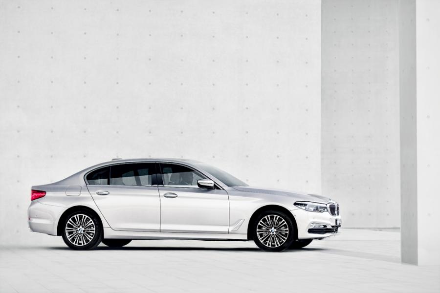 BMW 5 Series Long Wheelbase BMW 5 Series Long Wheelbase