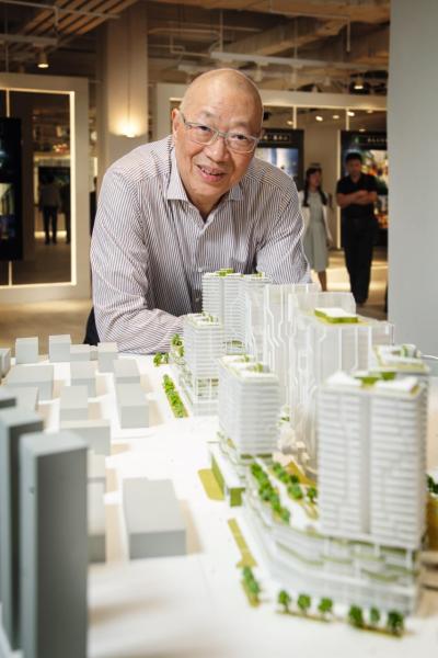 顧明均 電子大王轉型發展商 顧明均 電子大王轉型發展商