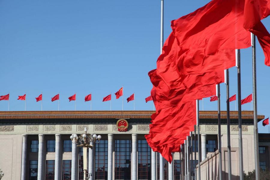 作為全球第二大經濟體的中國,國內的企業已有足夠的實力與外資競爭,故中央決定加快開放市場。 作為全球第二大經濟體的中國,國內的企業已有足夠的實力與外資競爭,故中央決定加快開放市場。