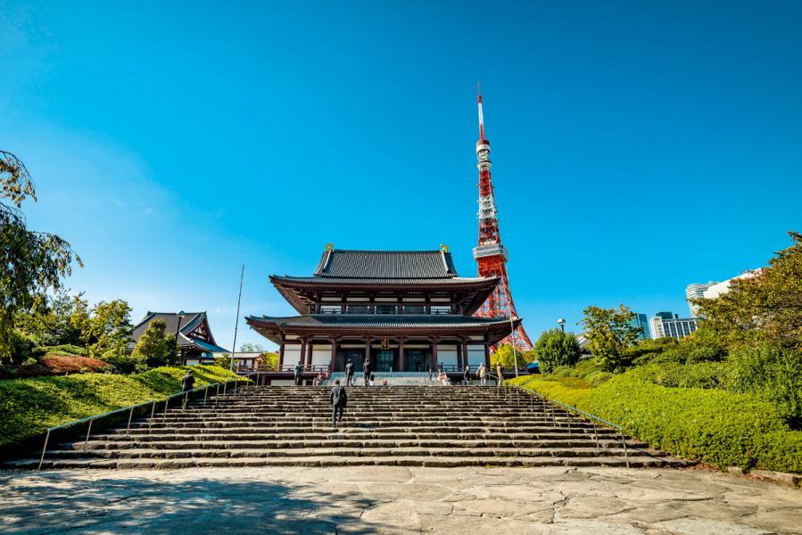 日本是發達的君主立憲國家。 日本是發達的君主立憲國家。