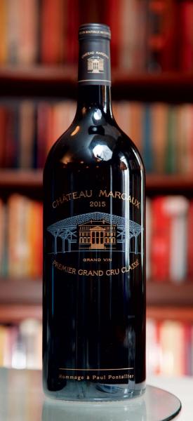 Château Margaux Grand Vin 2015,以金漆記念酒莊200年的歷史。 Château Margaux Grand Vin 2015,以金漆記念酒莊200年的歷史。