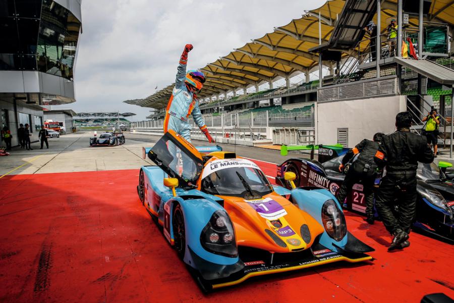 去年改為參加亞洲勒芒短途賽中的LMP3組別,並在第一回合中取得冠軍。 去年改為參加亞洲勒芒短途賽中的LMP3組別,並在第一回合中取得冠軍。