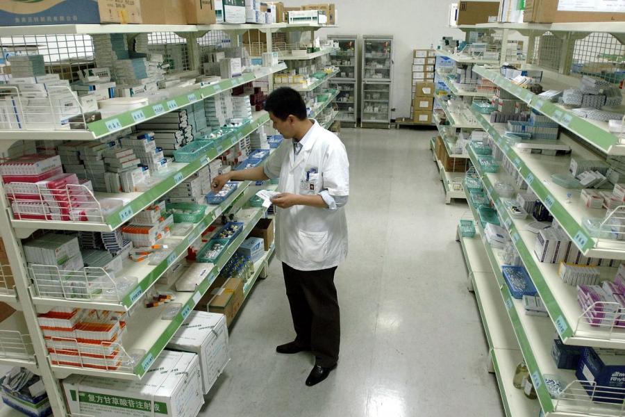醫藥股沉寂半年多以後,近日走勢再度轉強。 醫藥股沉寂半年多以後,近日走勢再度轉強。