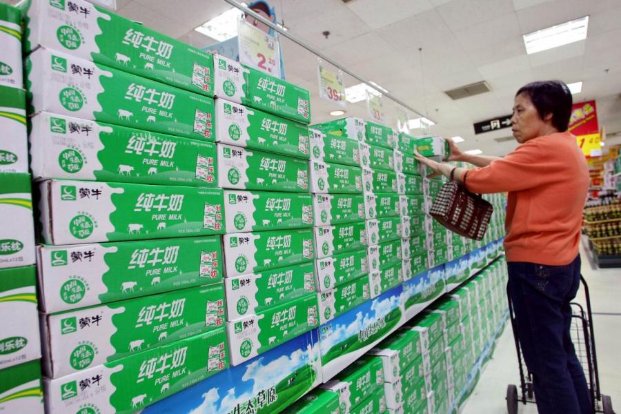 中美貿易戰陰霾下,內需消費股成資金避難所,吸引資金持續流入。 中美貿易戰陰霾下,內需消費股成資金避難所,吸引資金持續流入。