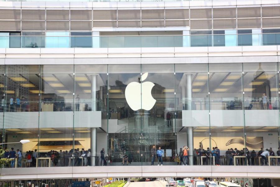 科技股今年表現強勁,蘋果即將發布新iPhone,股價未受地緣局勢緊張影響。 科技股今年表現強勁,蘋果即將發布新iPhone,股價未受地緣局勢緊張影響。