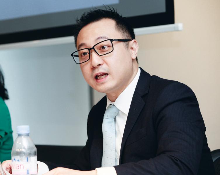 瑞銀財富管理投資總監股票分析師林世康看好工業股的前景。 瑞銀財富管理投資總監股票分析師林世康看好工業股的前景。