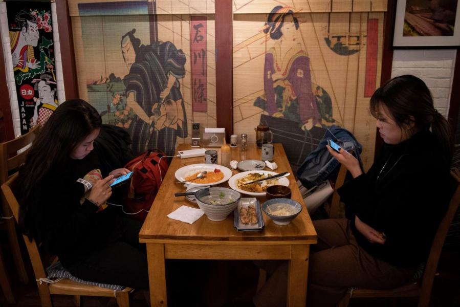 外賣已成為內地餐飲的主要支柱。 外賣已成為內地餐飲的主要支柱。
