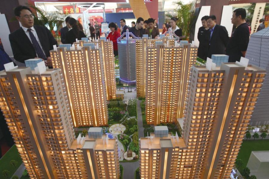 內地樓市在不同地區展現出非常分化的情況,而且相當視乎集團是否能把握機會於低價時成功投地。 內地樓市在不同地區展現出非常分化的情況,而且相當視乎集團是否能把握機會於低價時成功投地。