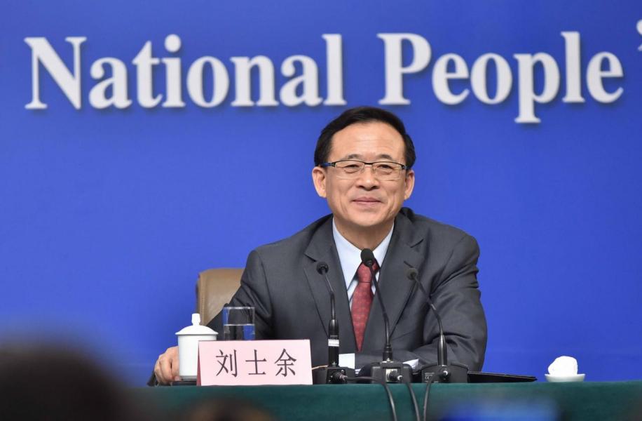 去年年初中國證監會主席劉士余曾稱中國目前具備加大IPO力度的條件。 去年年初中國證監會主席劉士余曾稱中國目前具備加大IPO力度的條件。