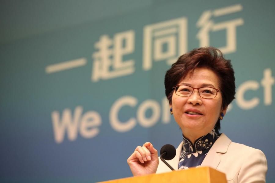 特首林鄭月娥提出,將白居二恒常化,加大市民上樓的機會。 特首林鄭月娥提出,將白居二恒常化,加大市民上樓的機會。
