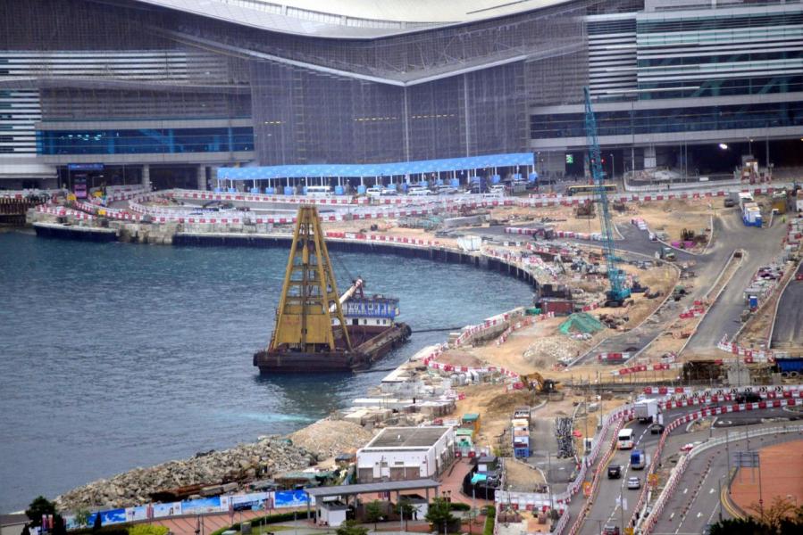 特首林鄭月娥稱,長遠若要有足夠土地供應,填海似乎是無可避免。 特首林鄭月娥稱,長遠若要有足夠土地供應,填海似乎是無可避免。