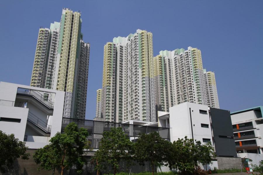 由於安裝成本費用,上網電價在大型屋苑或屋邨的推動情況不算理想。 由於安裝成本費用,上網電價在大型屋苑或屋邨的推動情況不算理想。
