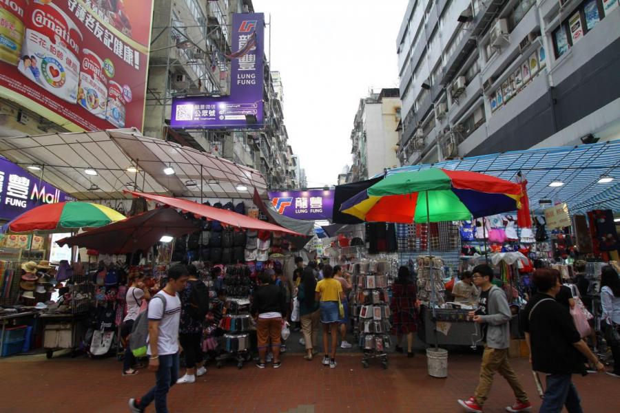 生活配套方面,樓盤鄰近街市,生活便利。 生活配套方面,樓盤鄰近街市,生活便利。