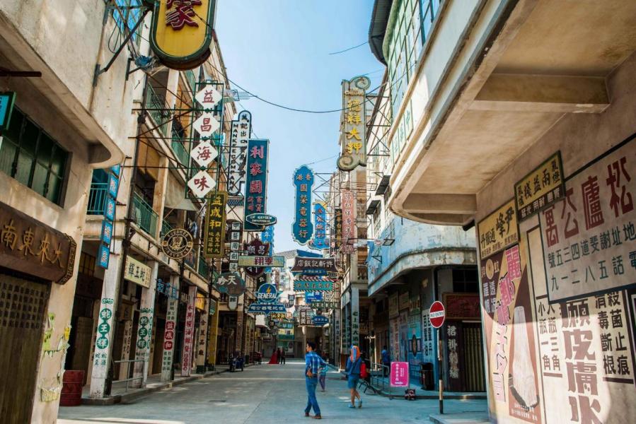 國藝娛樂現時每年須支付超過2億港元的利息支出,嚴重拖累其業績表現。 國藝娛樂現時每年須支付超過2億港元的利息支出,嚴重拖累其業績表現。