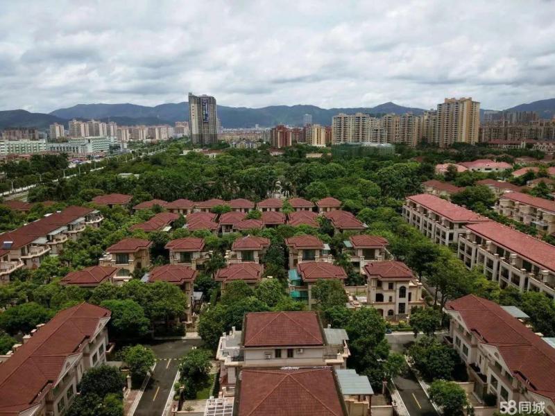 雅居樂計畫分拆雅居樂雅生活服務股分主板獨立上市。 雅居樂計畫分拆雅居樂雅生活服務股分主板獨立上市。