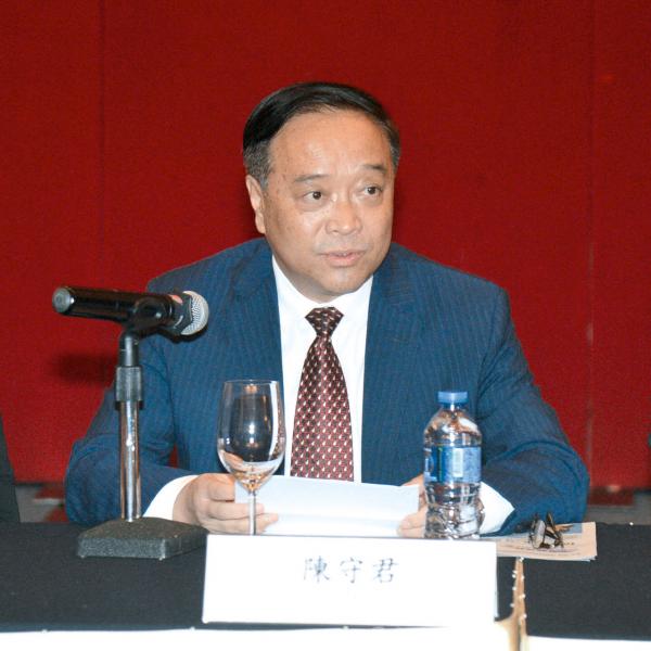 吉林省旅發委副主任陳守君矢言要將當地打造成世界高端冰雪旅遊目的地。 吉林省旅發委副主任陳守君矢言要將當地打造成世界高端冰雪旅遊目的地。
