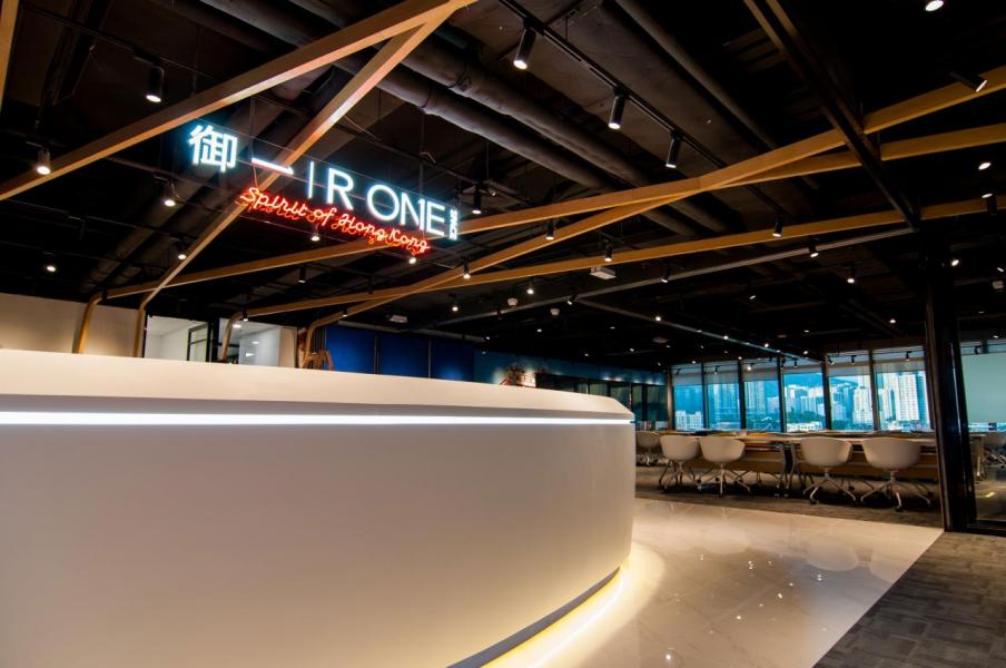 銅鑼灣信和廣場及觀塘1亞太中心的御一空間,兩者均鄰近港鐵站,交通方便。 銅鑼灣信和廣場及觀塘1亞太中心的御一空間,兩者均鄰近港鐵站,交通方便。