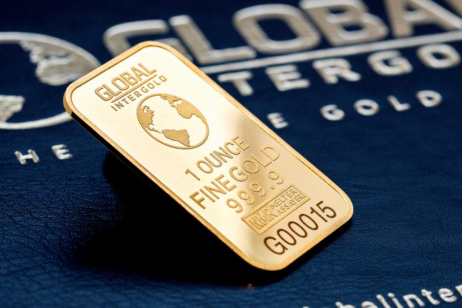 【百麗貴金屬info】 資深外匯及貴金屬專家,為香港金銀業貿易場註冊行員(行員編號:008),並獲發AA類別交易牌照,主要為機構及個別投資者提供黃金及白銀等買賣服務,而所有交易均受到香港金銀業貿易場的監管,以及香港法律的管制。 【百麗貴金屬info】 資深外匯及貴金屬專家,為香港金銀業貿易場註冊行員(行員編號:008),並獲發AA類別交易牌照,主要為機構及個別投資者提供黃金及白銀等買賣服務,而所有交易均受到香港金銀業貿易場的監管,以及香港法律的管制。