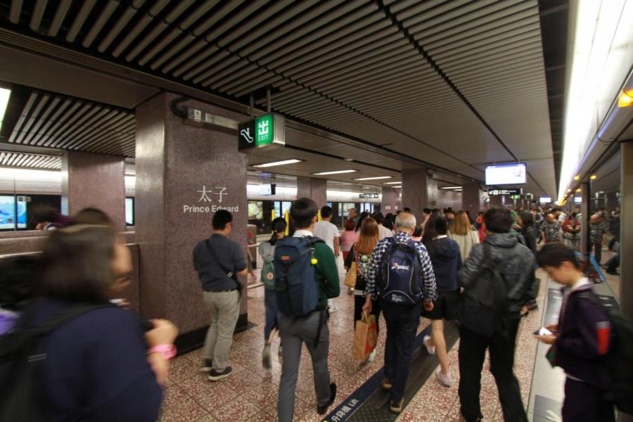 項目距離港鐵太子站及旺角東站分別僅約6至8分鐘步程。 項目距離港鐵太子站及旺角東站分別僅約6至8分鐘步程。
