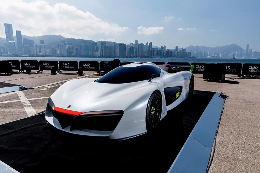 發布會中展示了三款從未於香港展出的樣版車,其中一款為Pininfarina H2 Speed。 發布會中展示了三款從未於香港展出的樣版車,其中一款為Pininfarina H2 Speed。