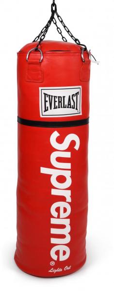 重點拍品之一:SUPREME X EVERLAST拳擊沙袋 重點拍品之一:SUPREME X EVERLAST拳擊沙袋