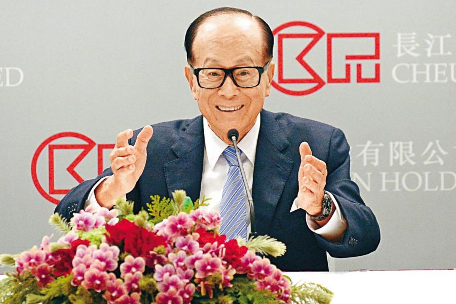 根據彭博億萬富翁指數,現時長和主席李嘉誠總資產為三百六十三億美元。 根據彭博億萬富翁指數,現時長和主席李嘉誠總資產為三百六十三億美元。