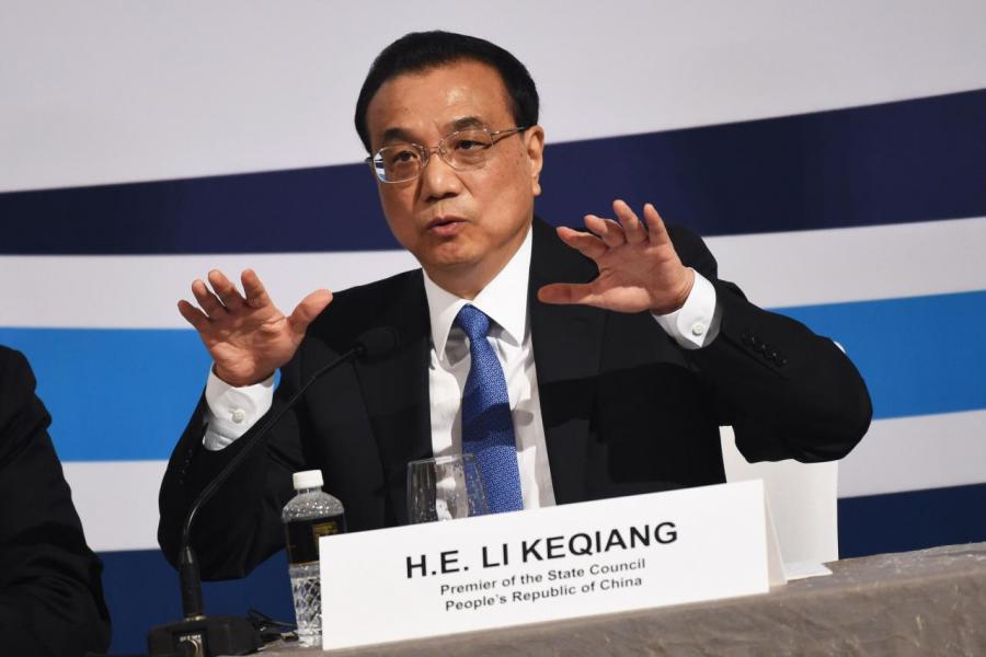 李克強最近提出不少新措施去救經濟。 李克強最近提出不少新措施去救經濟。