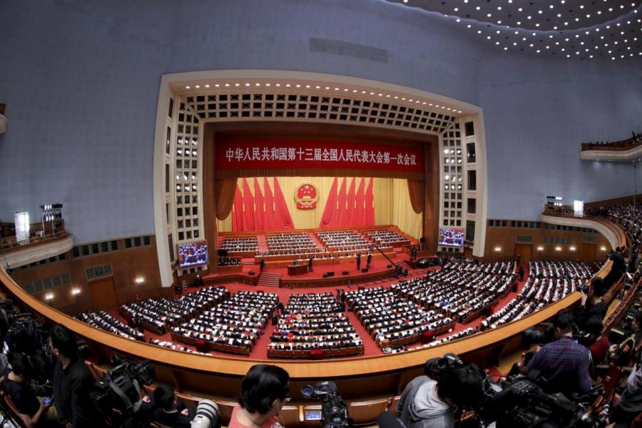 特朗普推出徵收關稅計劃,適逢人大會議舉行,市場關注中央的對策。 特朗普推出徵收關稅計劃,適逢人大會議舉行,市場關注中央的對策。